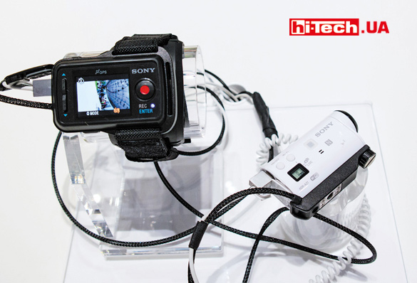Экшен-камера Sony HDR-AZ1VR
