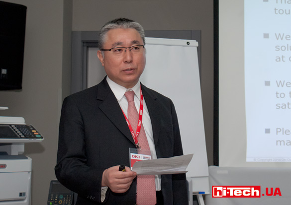 Такатоши Накано — член Совета директоров OKI Data Corporation, член Совета директоров OKI Europe Limited (Eastern Region)