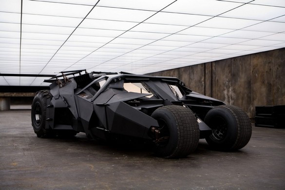 Бэтмобиль появился в продаже за $1 млн и да, он чёрный - hi-Tech.ua