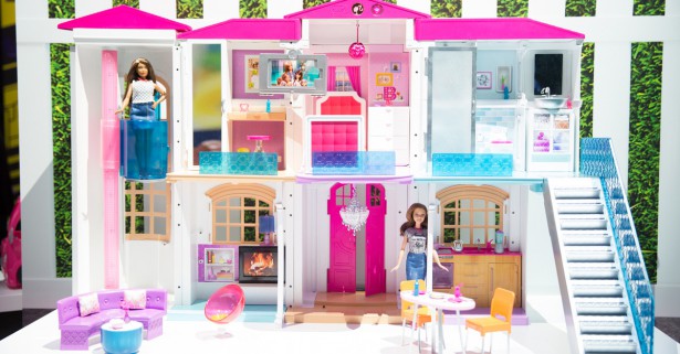 barbie smart home