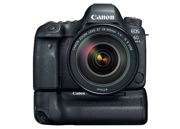 Canon EOS 6D Mark II с установленной батарейной ручкой