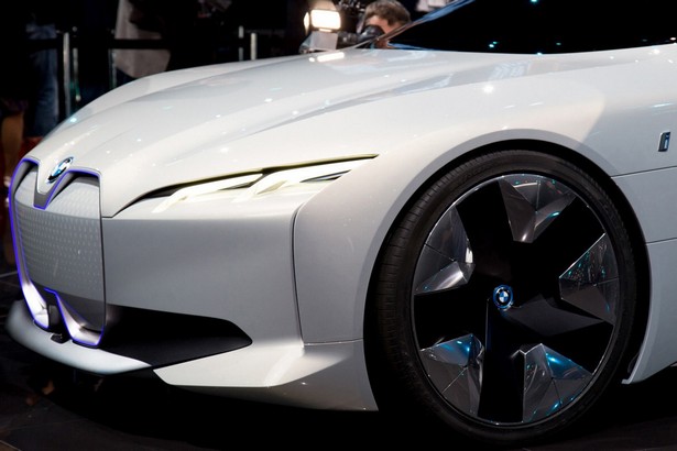 BMW i Vision Dynamics 4