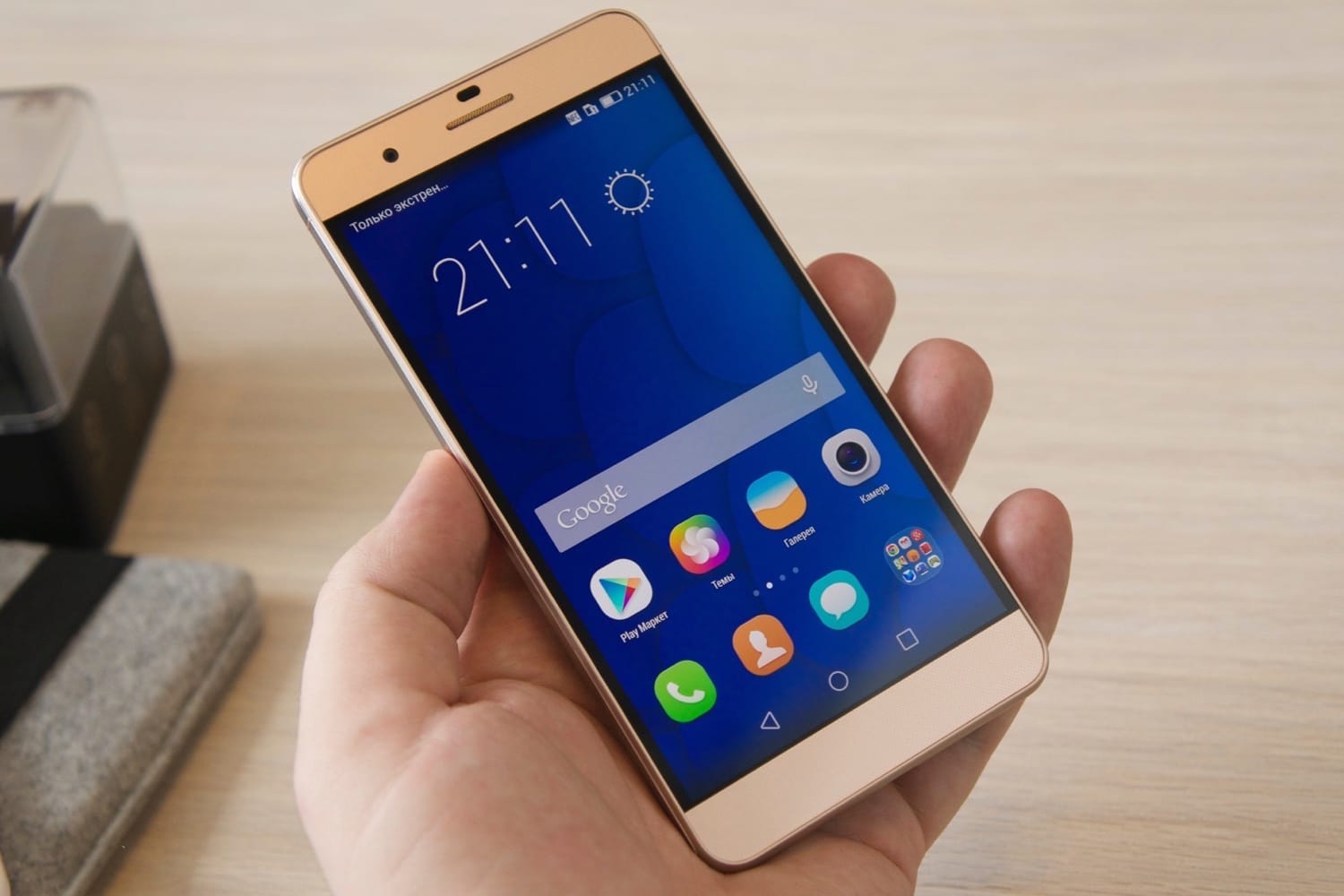 Смартфон Huawei Honor 6 Play оценен в $90