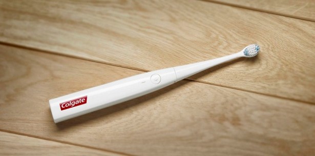 Apple Colgate i-toothbrush 1
