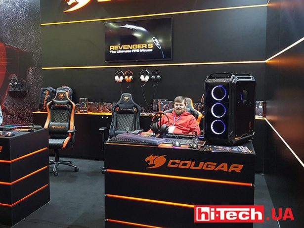 Cougar booth CEE 2019