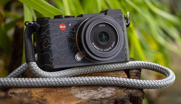 Leica CL URBAN JUNGLE by JEAN PIGOZZI