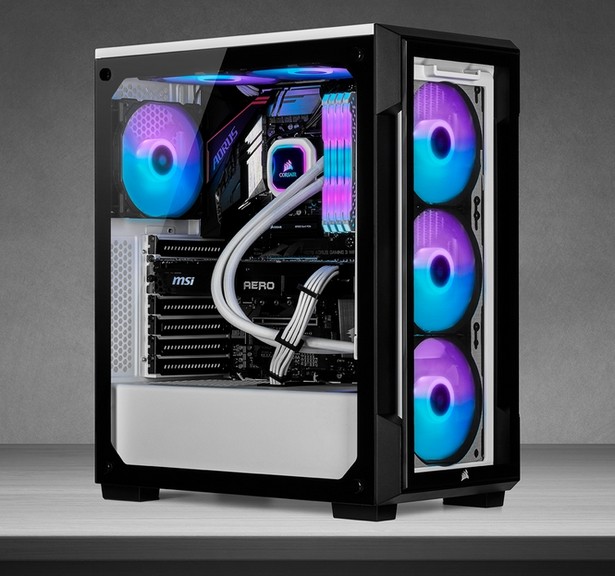 Corsair iCUE 220T RGB Tempered Glass