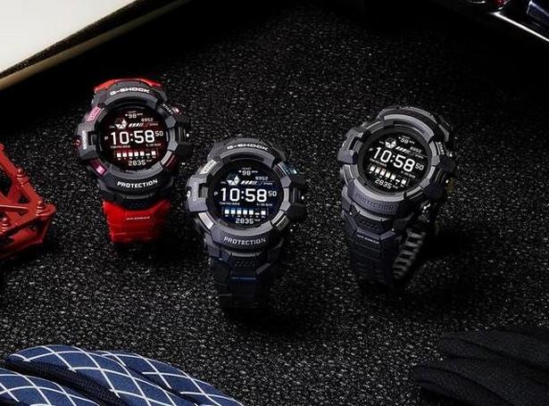 Casio G-SQUAD PRO GSW-H1000