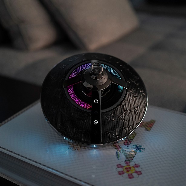 Louis Vuitton Horizon Light Up Speaker