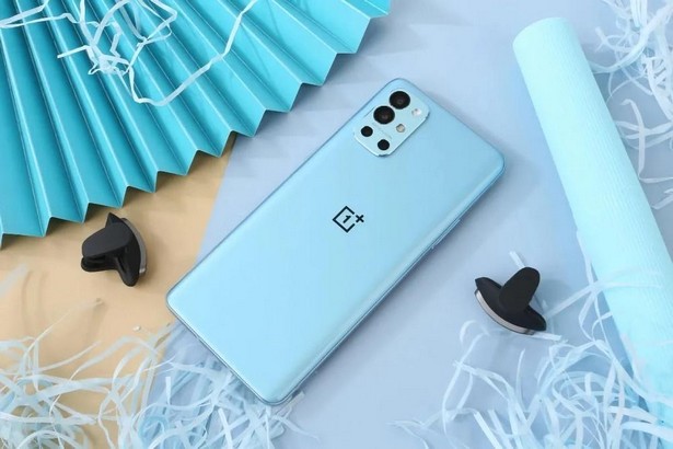 OnePlus 9RT