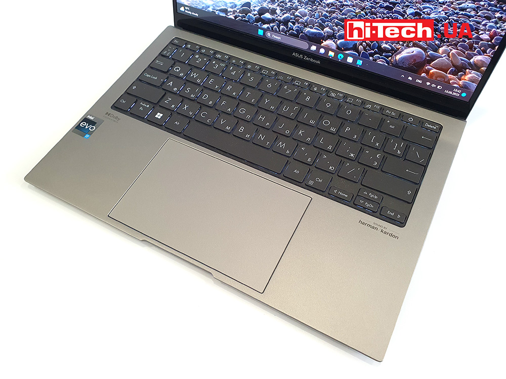 ASUS Zenbook S13 OLED