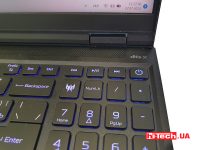 Acer Predator Helios 16 PH16-71