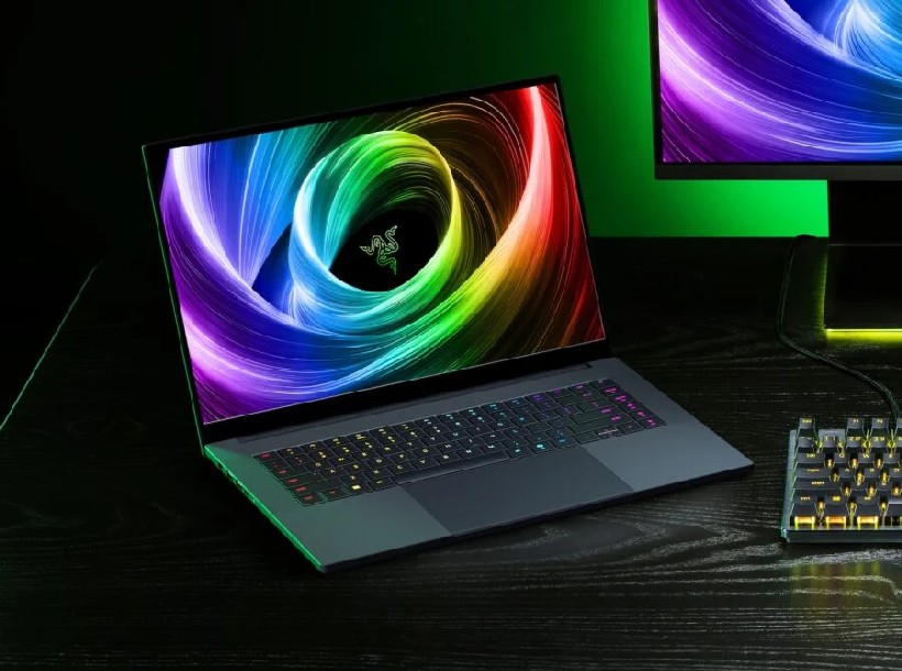 Razer Blade 16