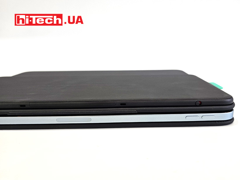 Logitech FLIP FOLIO IPAD