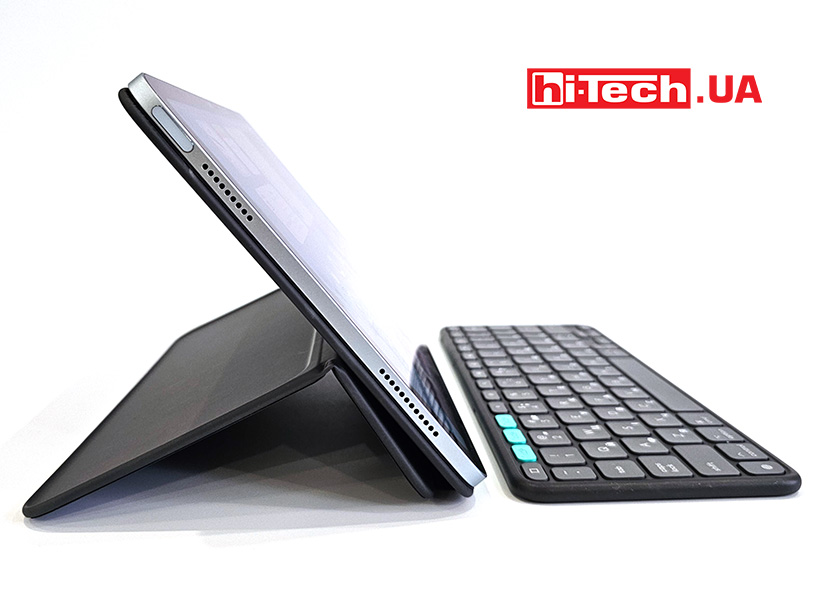 Logitech FLIP FOLIO IPAD