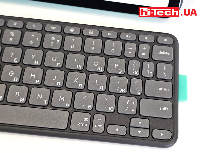 Logitech FLIP FOLIO IPAD