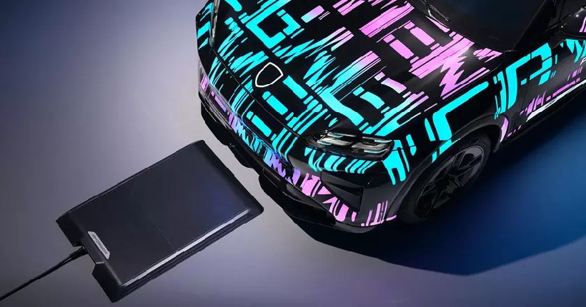 Porsche wireless car charger