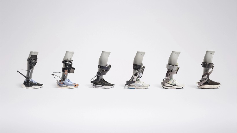 Nike robo sneakers 