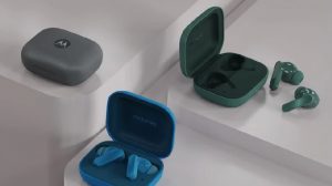 Motorola представила недорогие наушники Moto Buds Bass из ANC