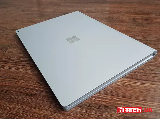 Microsoft Surface Book 2