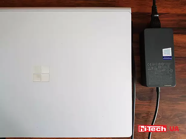 Microsoft Surface Book 2