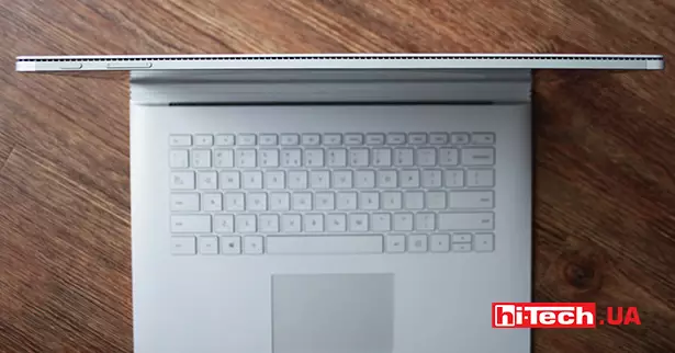 Microsoft Surface Book 2