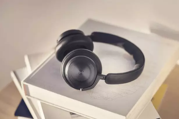 Bang and Olufsen Beoplay HX