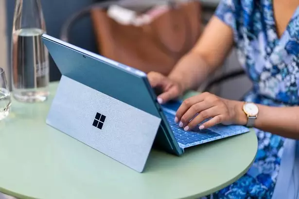 Microsoft Surface Pro 9