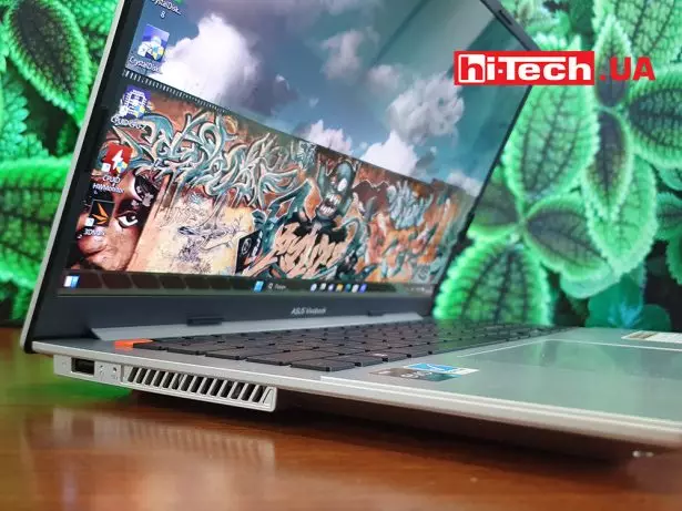 ASUS Vivobook S15 OLED (K5504V)