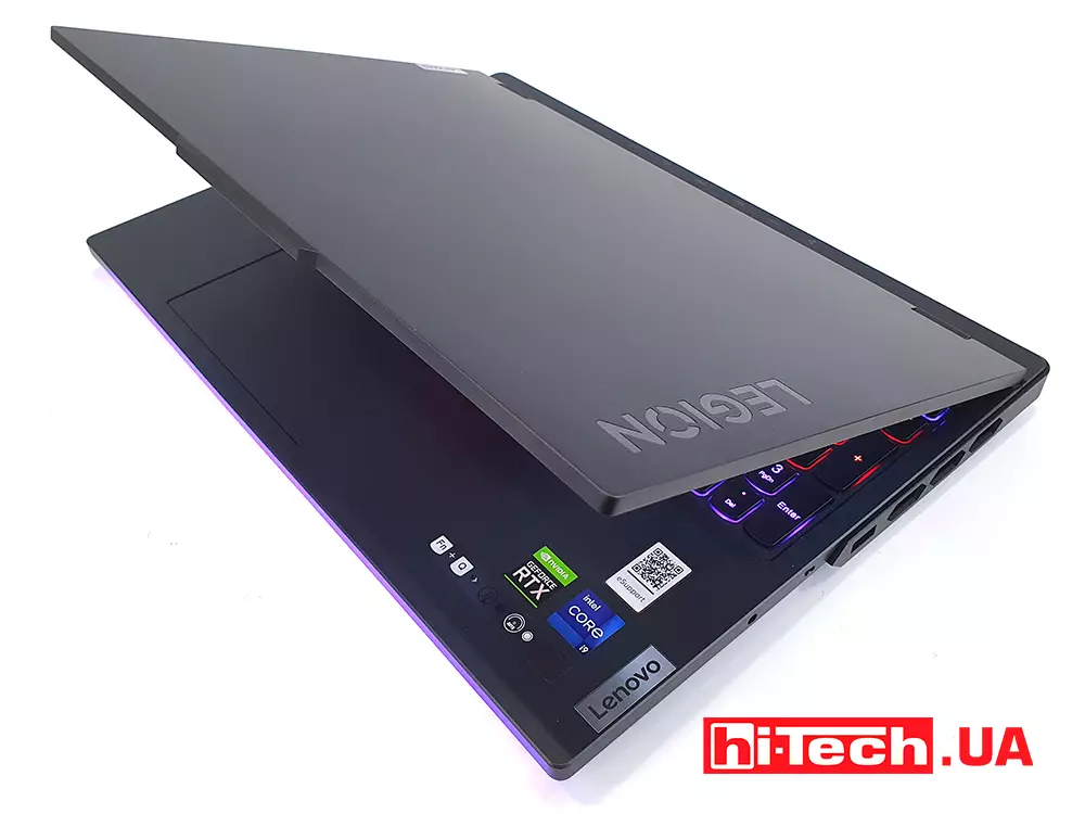 Lenovo Legion Pro 7 16IRX8H