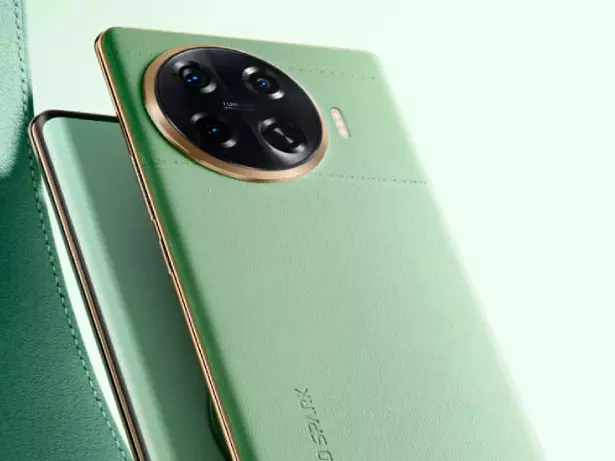 Tecno Spark 20 Pro plus green