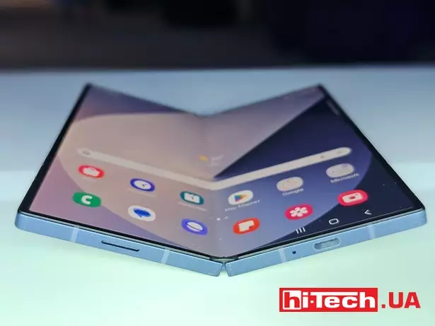 Samsung Galaxy Fold 6