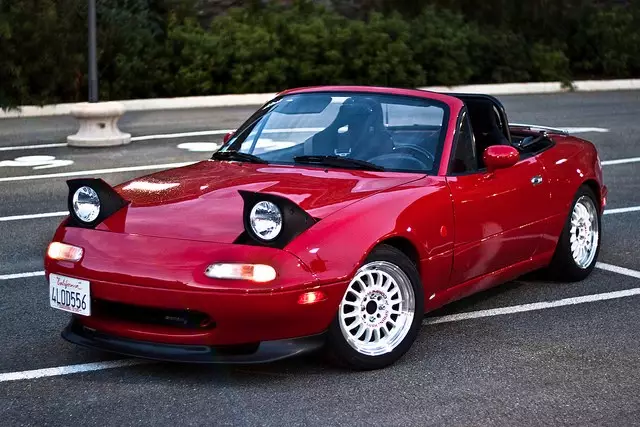 Mazda MX-5 miata