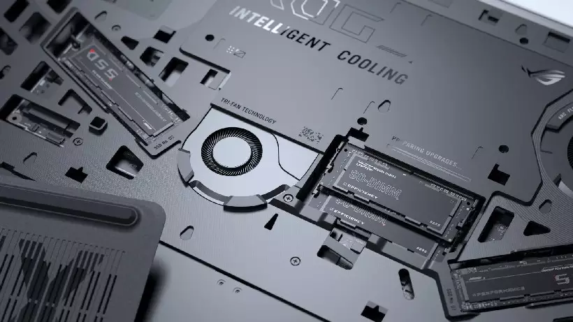 Asus ROG Strix SCAR 2025