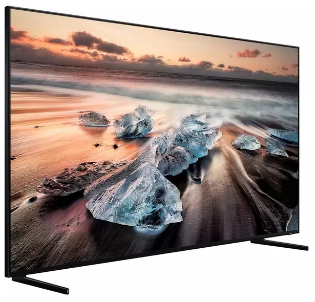 Samsung Q900R QLED 8K 1